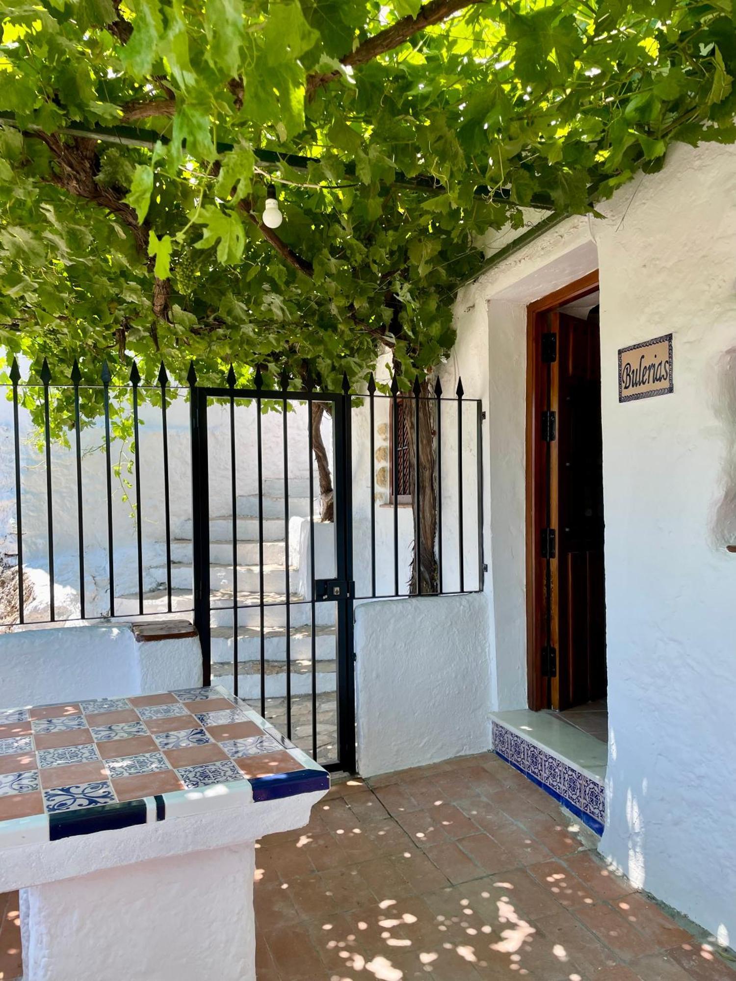 Las Casillas De La Villa Bulerias Montefrío Exterior foto